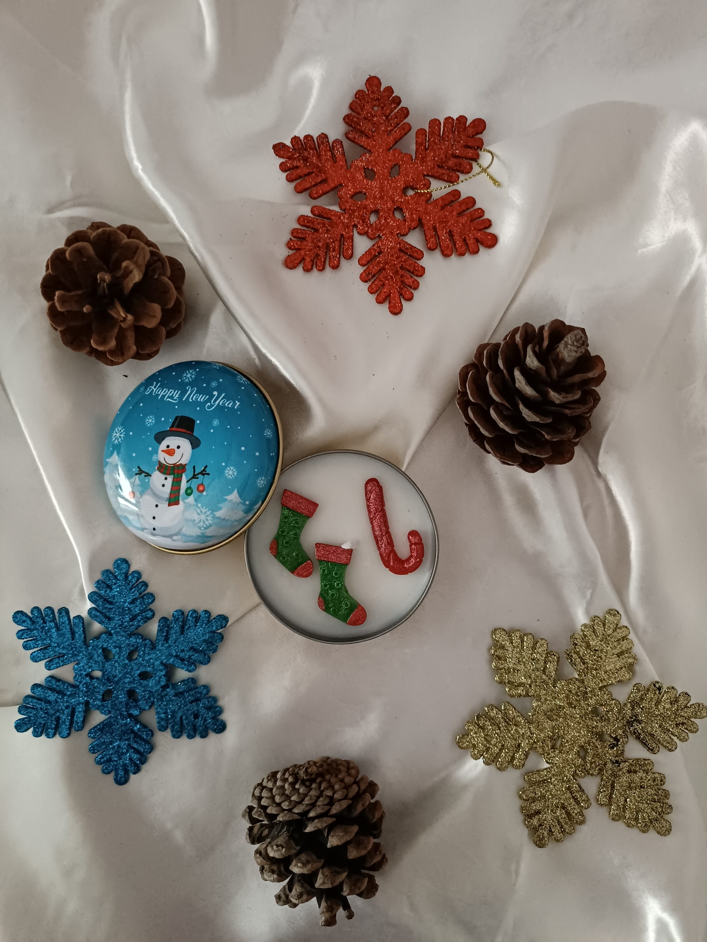 Dilek Çoraplı Yılbaşı Kutu Mum Mavi Kapak
